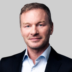 Dr. Stefan Penthin, Global Leader of Automotive and Industrial Manufacturing at BearingPoint