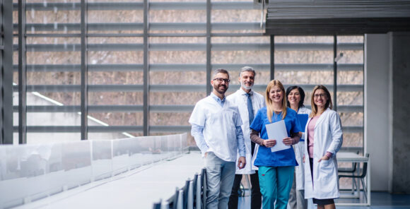 Hospitals: what recipe to attract and engage your healthcare professionals?